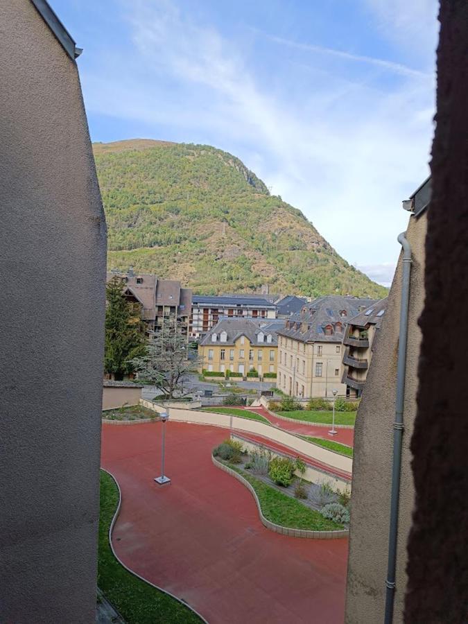Frolise, T2, Centre, Wifi, Parking Couvert Gratuit, 4 Personnes Bagnères-de-Luchon Exterior foto